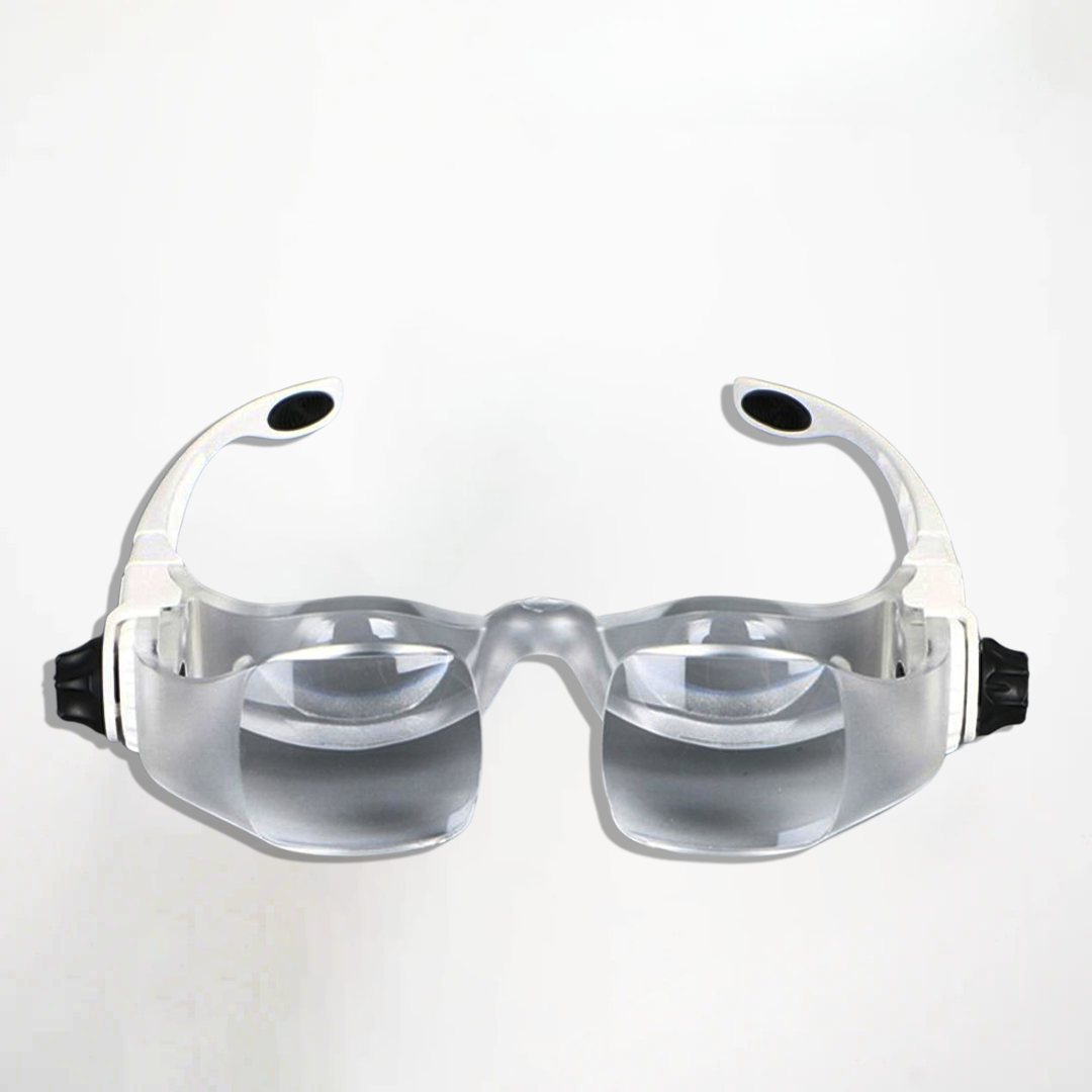 Magnifying Glasses For Dentists and Dental Technicians