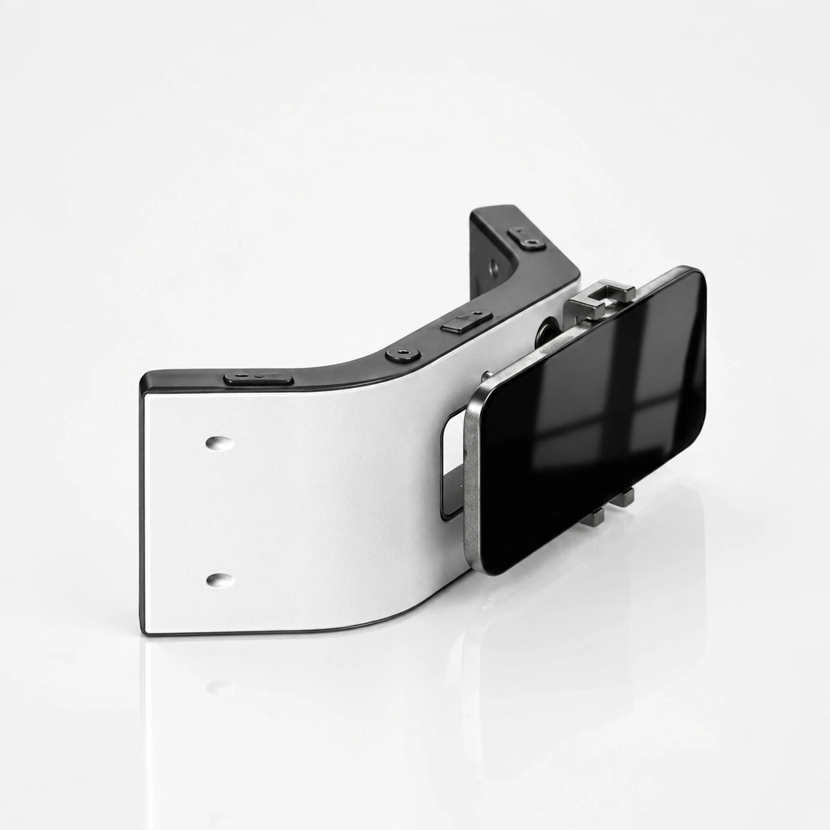 Smart dental photography light with a smartphone mounted in the holder
