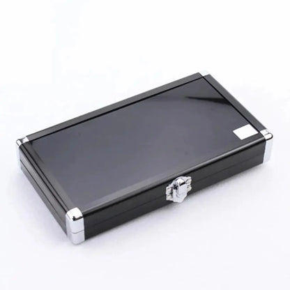 R-20 shade guide closed aluminum carrying case with chrome clasp